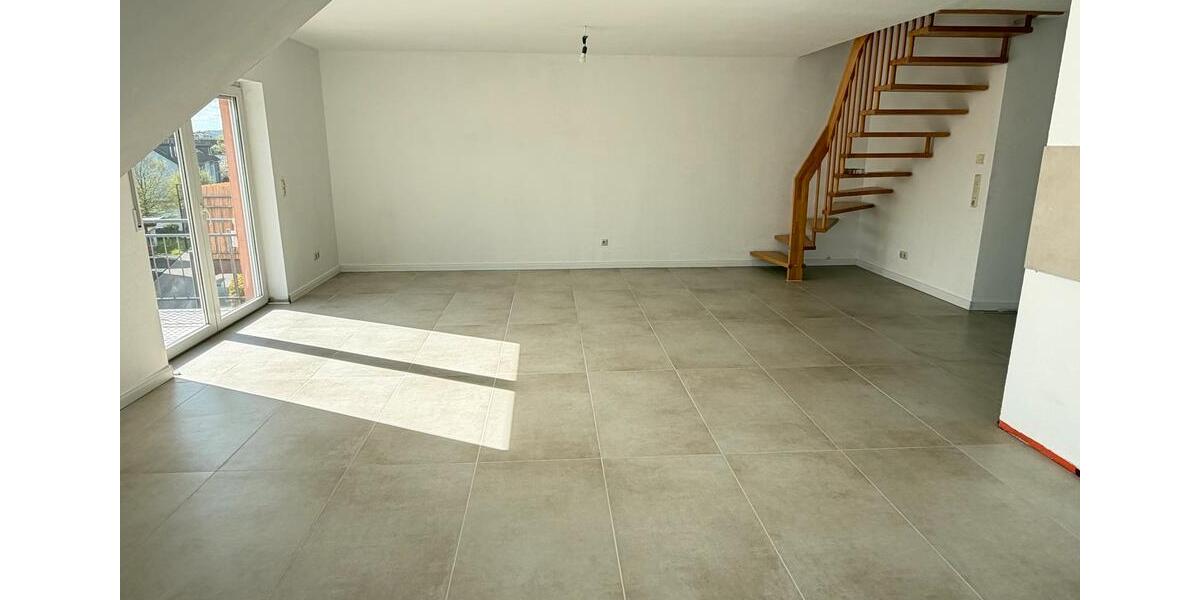 Dachgeschoßwohnung Trier Kürenz - 5 Zimmer, 148 m&sup2;, 515.000&euro; | Angebot:26322979