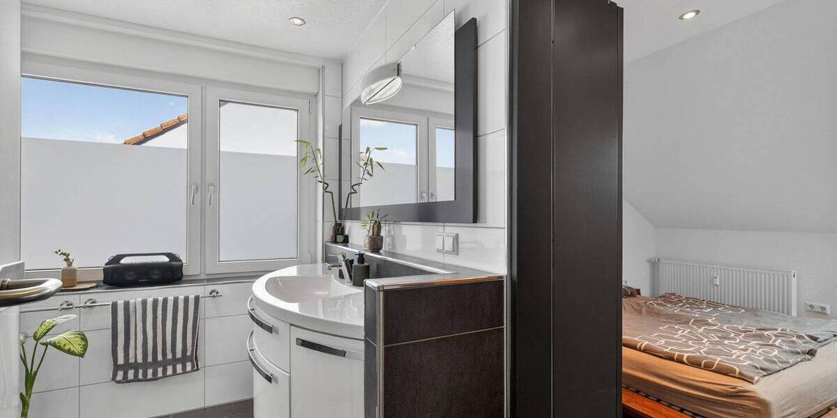 Mehrfamilienhaus, Wohnhaus Karlsruhe / Knielingen Knielingen - 1 Zimmer, 271 m&sup2;, 1.109.000&euro; | Angebot:25938109