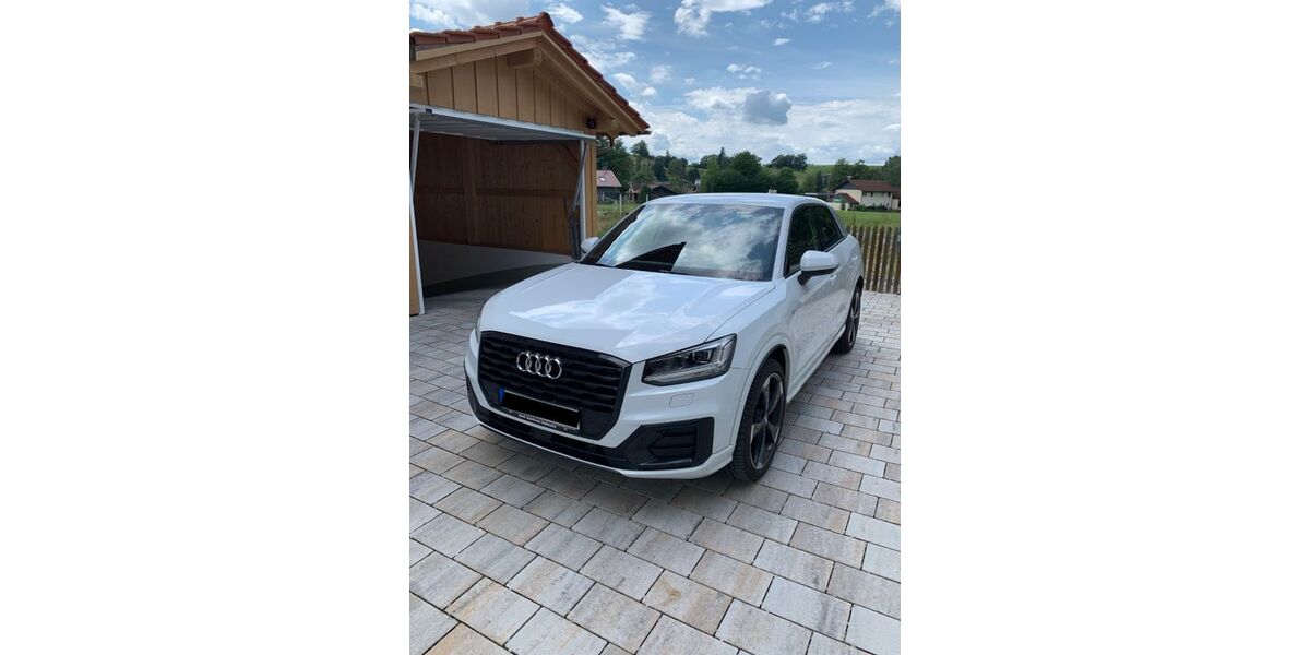 Audi Q2 123.000 km 17.900 &euro; Huglfing 82386