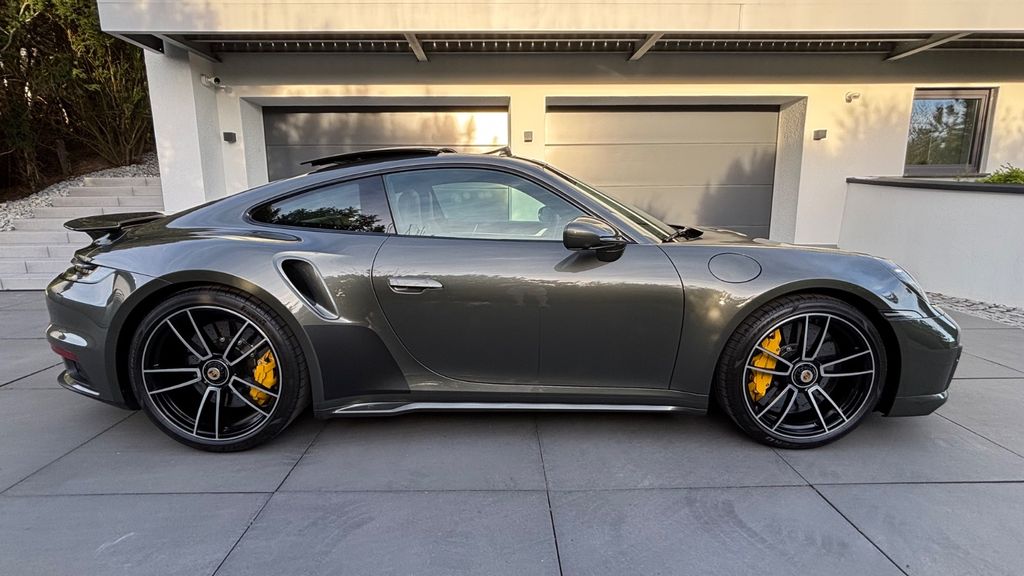 Porsche 992 22.400 km 199.800 &euro; Lahnstein 56112