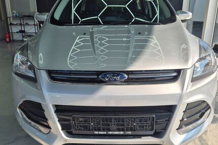 Ford Kuga 83.000 km 13.500 &euro; Ebersbach 73061