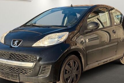 Peugeot 107 115.270 km 1.299 &euro; Berlin 12681