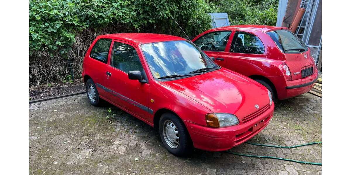 Toyota Starlet 102.442 km 2.200 &euro; Hamburg 22525