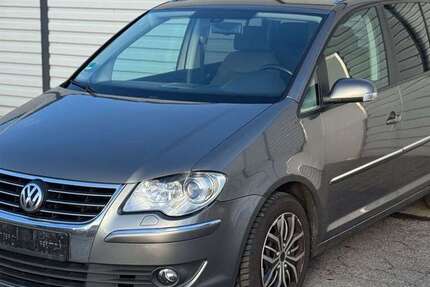 VW Touran 220.000 km 4.490 &euro; Solingen 42719