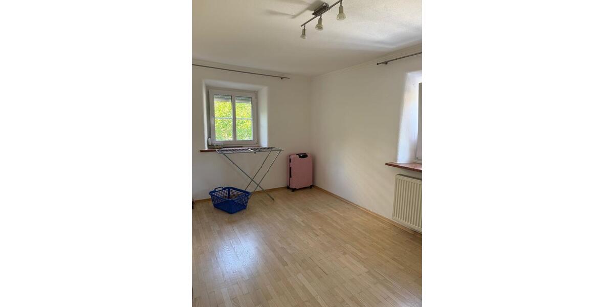 Etagenwohnung Bad Reichenhall - 3 Zimmer, 70 m&sup2;, 1.300&euro; | Angebot:26697468