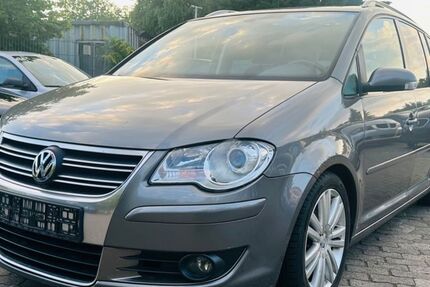VW Touran 177.000 km 5.500 &euro; Geesthacht 21502