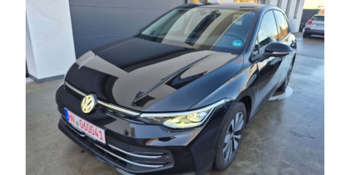 VW Golf 18.092 km 26.150 &euro; Neuenstadt am Kocher 74196