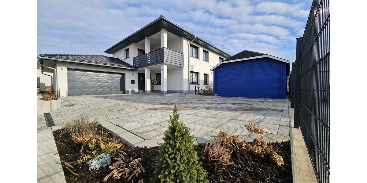 Einfamilienhaus Hildburghausen - 9 Zimmer, 242 m&sup2;, 585.800&euro; | Angebot:20229147