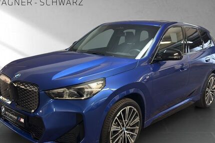 BMW iX1 13.800 km 42.980 € Kirchseeon 85614