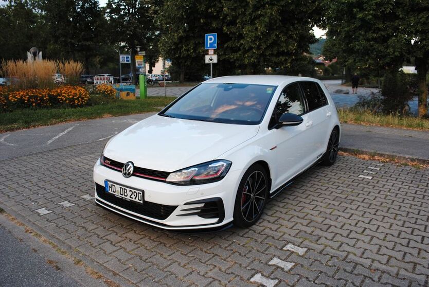 VW Golf 67.000 km 25.220 € Hemsbach 69502