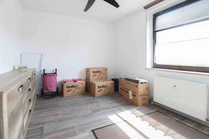 Helle Eigentumswohnung mit Balkon und Aufzug in Duisburg-Homberg 3 zimmer