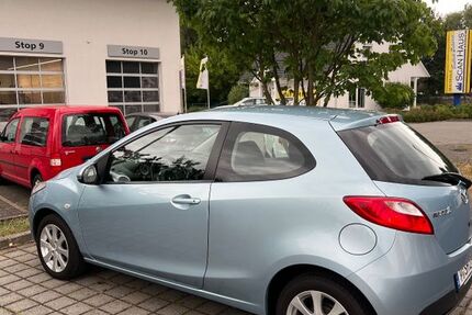 Mazda 2 61.000 km 4.990 &euro; Potsdam 14467