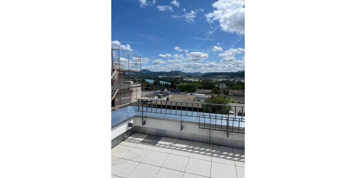 Reihenmittelhaus Bad Säckingen - 5 Zimmer, 150 m&sup2;, 2.300&euro; | Angebot:20965331