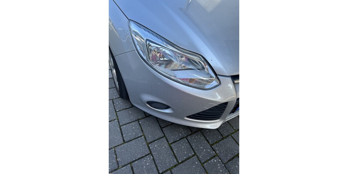 Ford Focus 191.000 km 3.200 € Kirchardt 74912