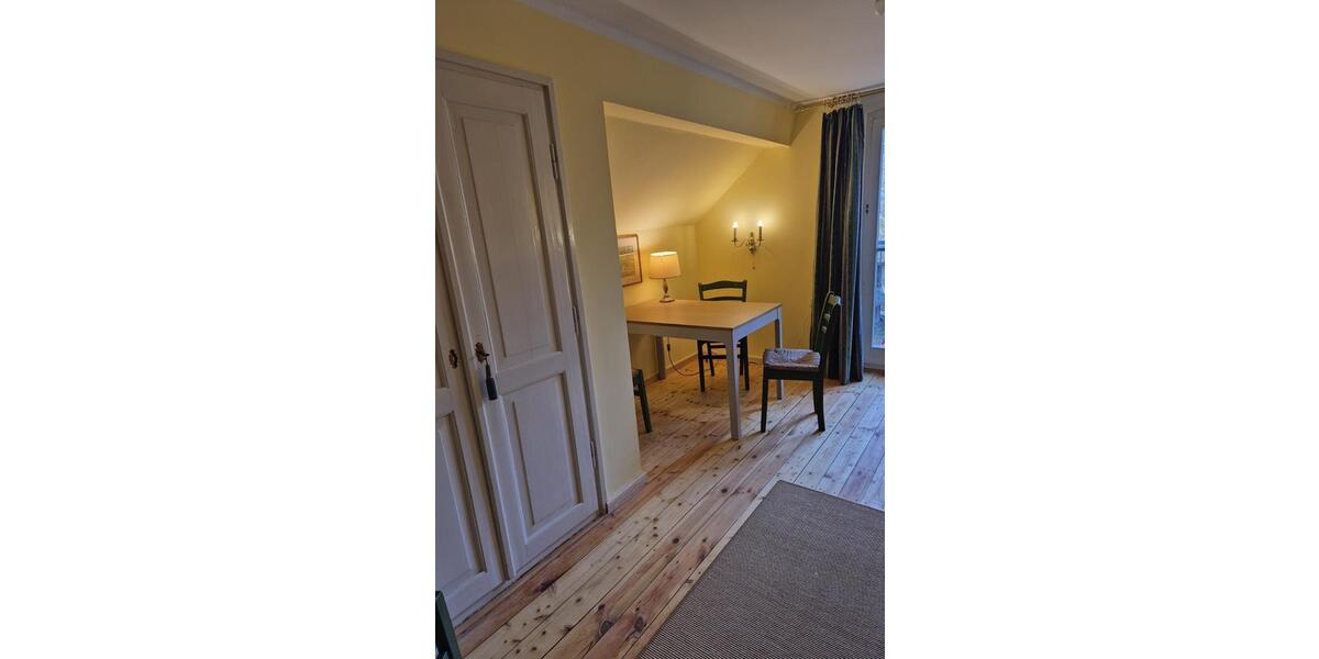 Dachgeschoßwohnung Jena - 3 Zimmer, 80 m&sup2;, 960&euro; | Angebot:25333304