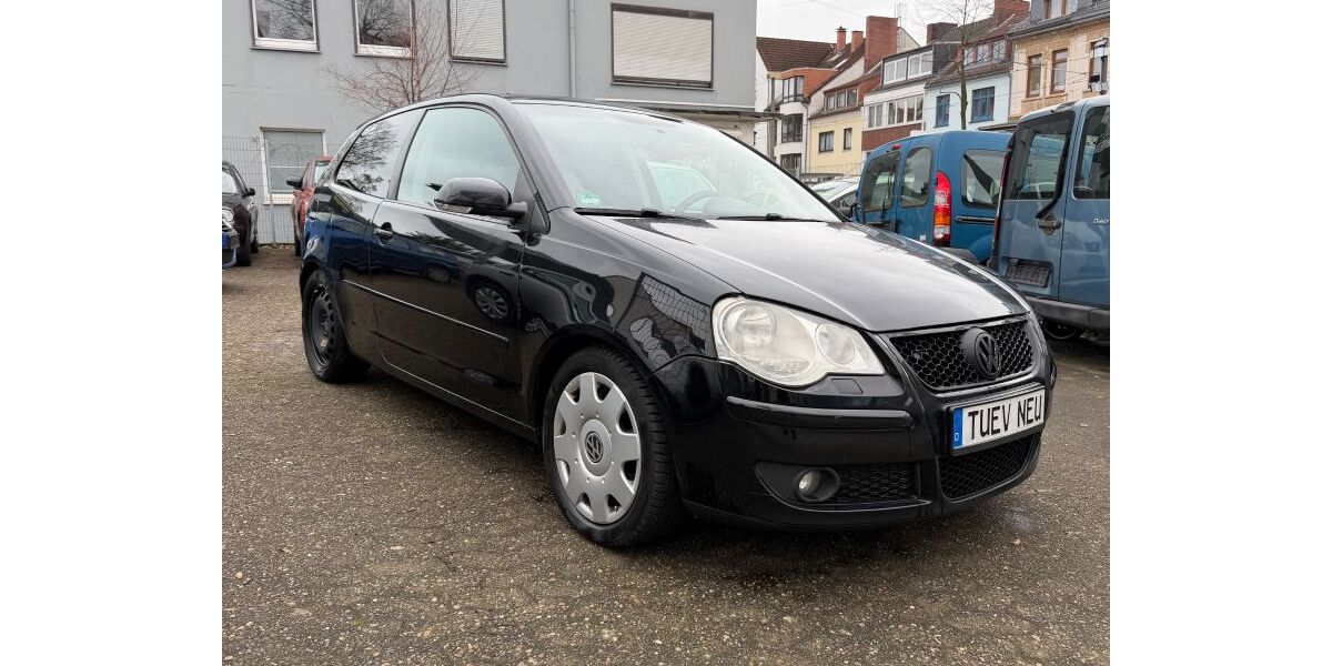 VW Polo 176.300 km 2.690 &euro; Bremen 28207