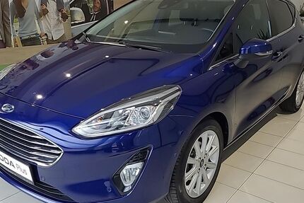 Ford Fiesta 84.837 km 12.290 &euro; Dresden 01067