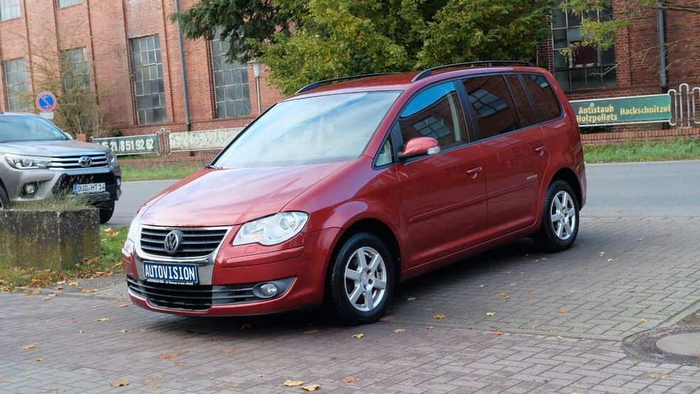 VW Touran 179.000 km 5.950 € Herzberg am Harz 37412