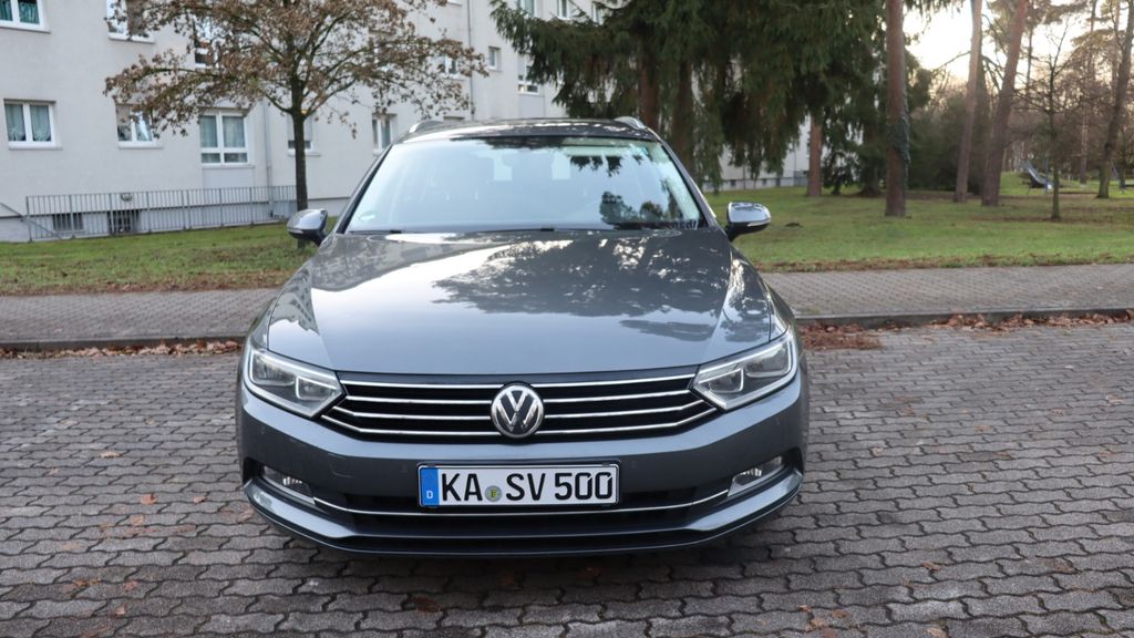 VW Passat 323.800 km 7.800 &euro; Karlsruhe 76149