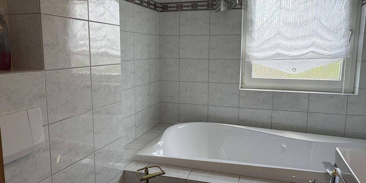 Doppelhaushälfte Moers Scherpenberg - 5 Zimmer, 123 m&sup2;, 429.000&euro; | Angebot:25668374