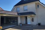 Modernes Zweifamilienhaus mit riesiger Bürofläche und Doppelgarage - arbeiten und wohnen unter einem Dach. - Zweifamilienhaus Asendorf b Bruchhausen-Vilsen Vilsen | Angebot:27303580