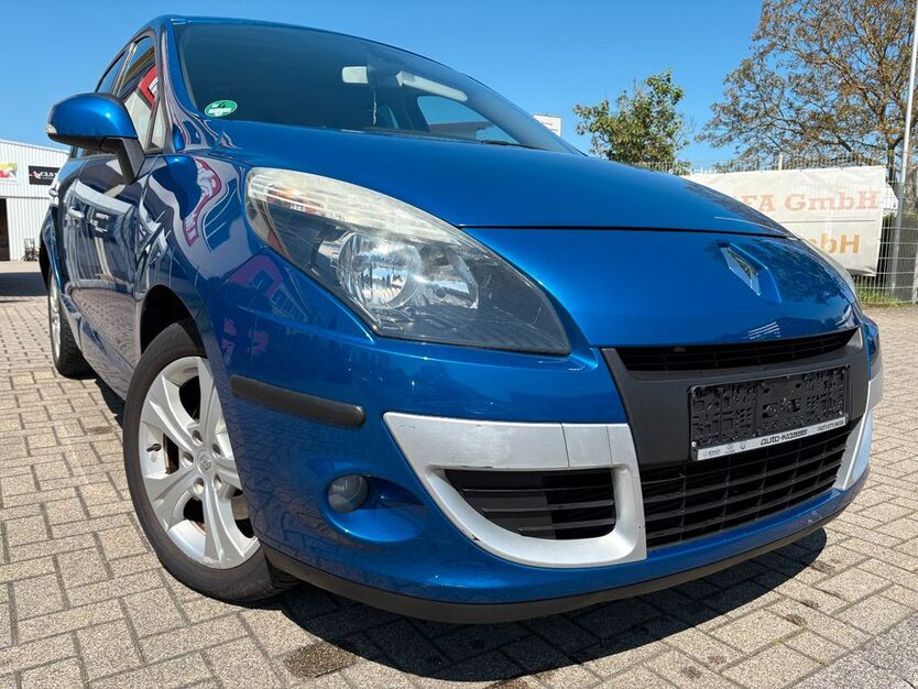 Renault Scenic 117.000 km 3.999 € Bruchsal 76646