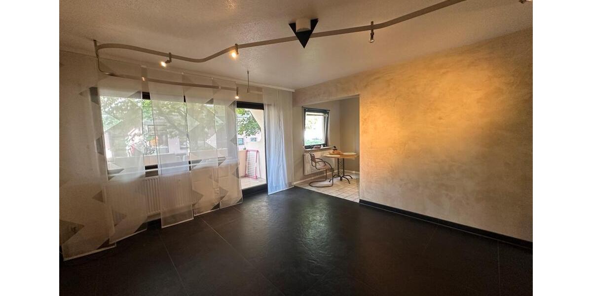 Erdgeschoßwohnung Tamm - 2.5 Zimmer, 67 m&sup2;, 240.000&euro; | Angebot:26465743