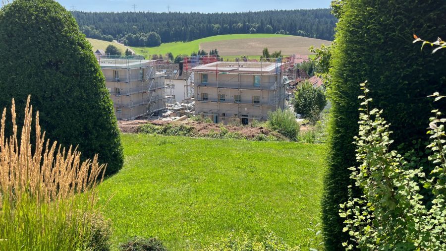 Provisionsfrei* Letzte Doppelhaushälfte im 1. Bauabschnitt im Neubaugebiet Bahnhofstrasse in St Georgen