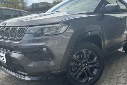 Jeep Compass 25.995 km 22.495 &euro; Berlin 13127