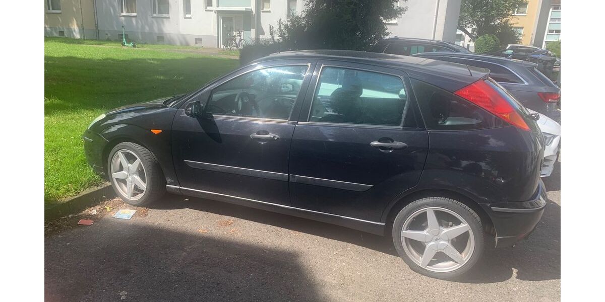 Ford Focus 198.727 km 1.000 &euro; Bonn 53123