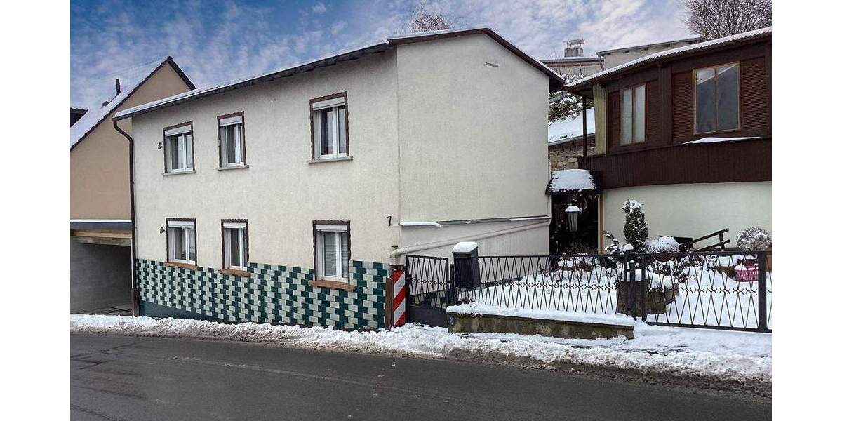 Einfamilienhaus Bad Berka - 4 Zimmer, 95 m&sup2;, 110.000&euro; | Angebot:25211207