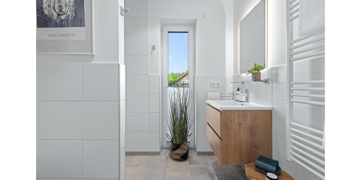 Erdgeschoßwohnung Wesselburen - 2.5 Zimmer, 67 m&sup2;, 950&euro; | Angebot:25330235