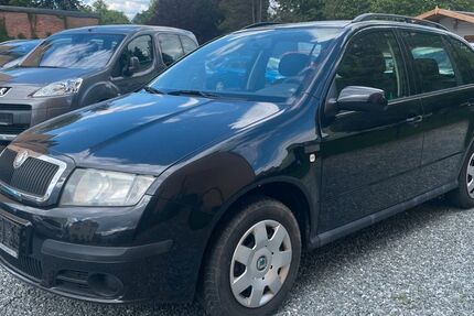 Skoda Fabia 149.000 km 700 &euro; Chemnitz 09114