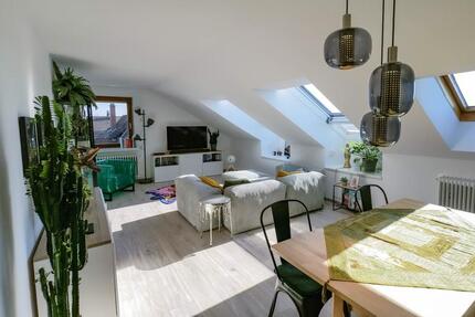 Sanierte moderne offene 3 Zimmer Wohnung