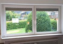 Eine helle schöne Wohnung in zwei Familien Haus