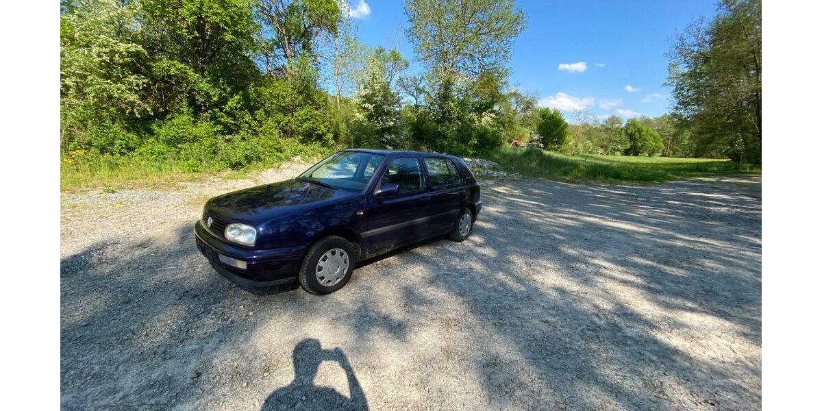 VW Golf 168.000 km 950 &euro; Bad Mergentheim 97980