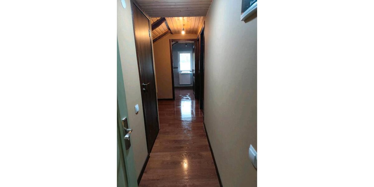 Einfamilienhaus Püttlingen - 10 Zimmer, 207 m&sup2;, 190.000&euro; | Angebot:26322667