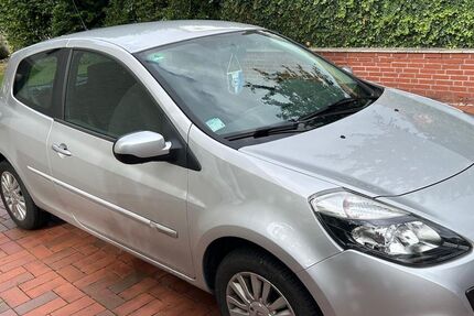 Renault Clio 34.600 km 4.900 &euro; Kirchlengern 32278