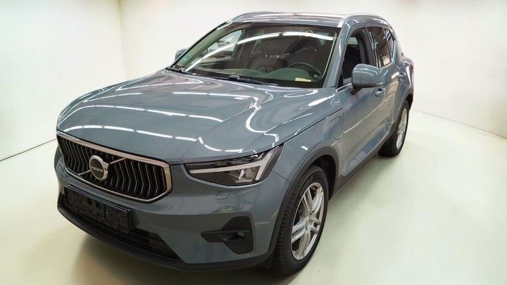 Volvo XC40 112.000 km 26.999 &euro; Reutlingen / Mittelstadt 72766