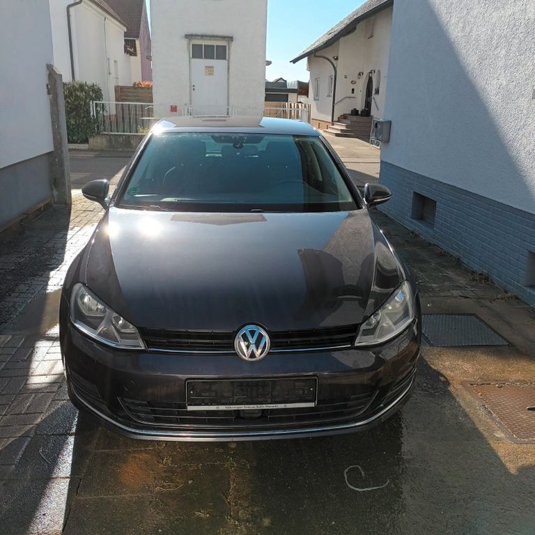 VW Golf 104.250 km 11.000 € Sankt Leon-Rot 68789