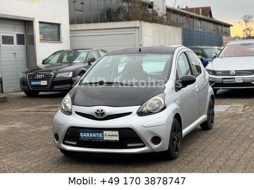 Aygo (X)