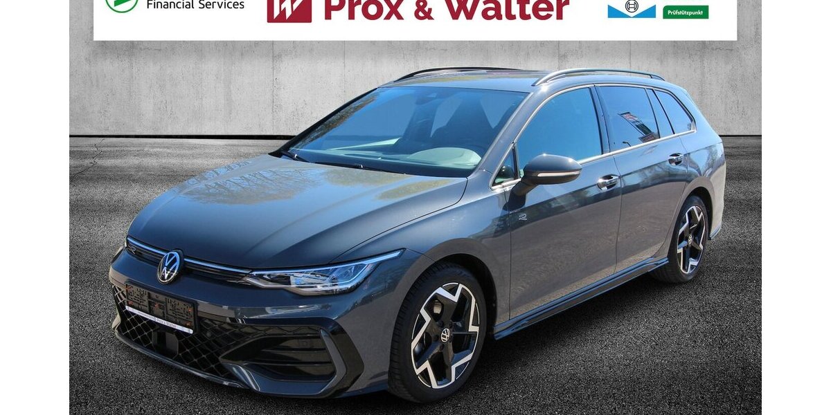 VW Golf VIII Variant 1.5 TSI R-Line LED+KAMERA+ACC 38.673 km 26.900 &euro; Hagenow 19230
