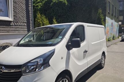 Opel Vivaro 239.000 km 8.199 &euro; Siegen 57076