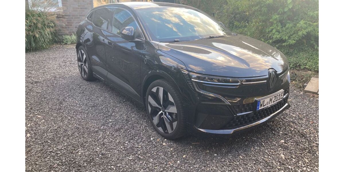 Renault Megane E-TECH 40.500 km 26.500 &euro; Hamburg 21037