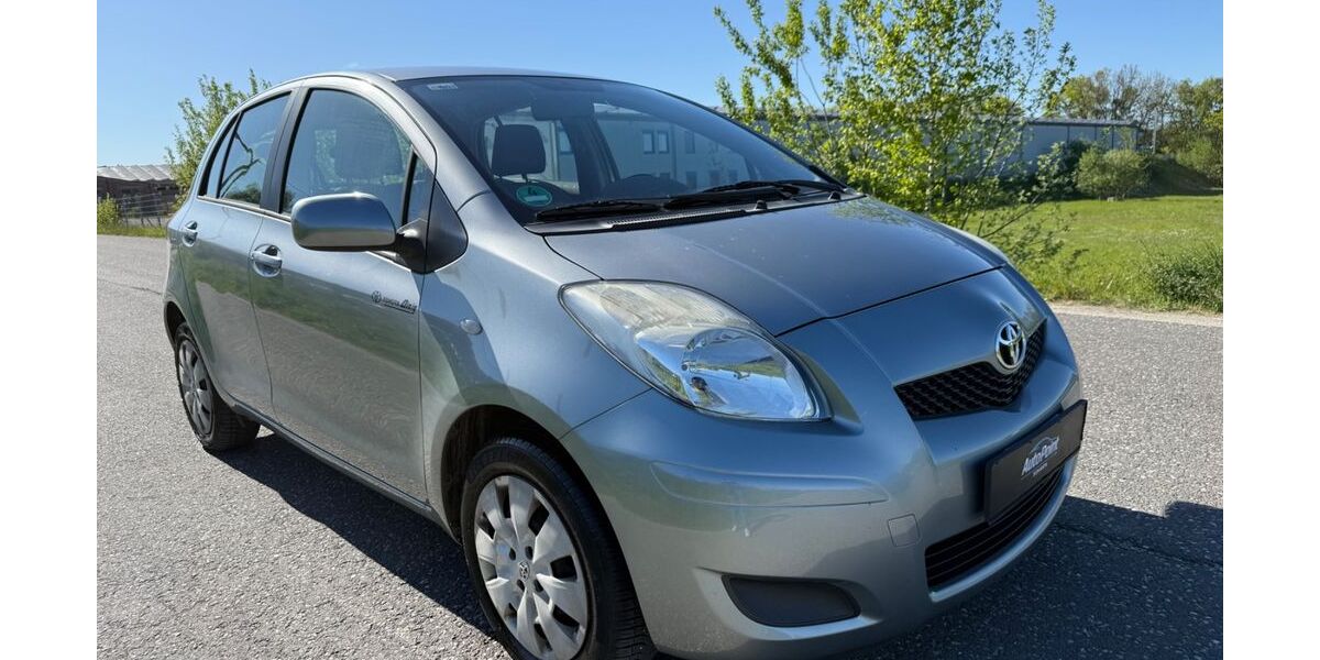 Toyota Yaris 130.000 km 5.500 &euro; Sohren 55487