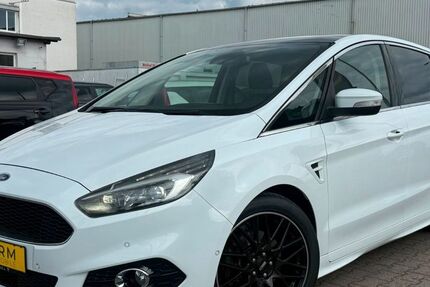 Ford S-Max 120.481 km 17.490 &euro; Fulda 36043