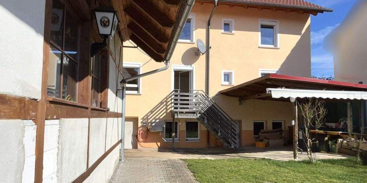 Mehrfamilienhaus, Wohnhaus Leutenbach - 8 Zimmer, 144 m&sup2;, 540.000&euro; | Angebot:25663321