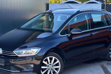 VW Golf Sportsvan 282.000 km 6.900 € Bad sassendorf 59505