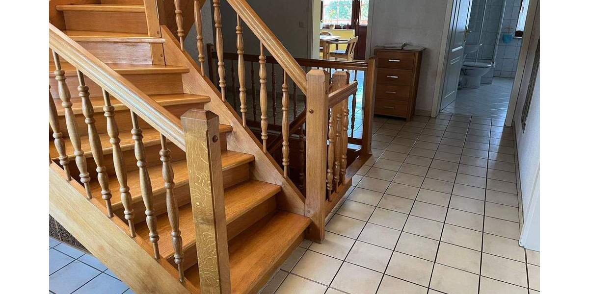 Einfamilienhaus Lawitz - 9 Zimmer, 304 m&sup2;, 365.000&euro; | Angebot:24180669