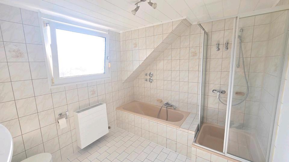 Dachgeschoßwohnung Geilenkirchen - 2 Zimmer, 50 m&sup2;, 500&euro; | Angebot:26399865